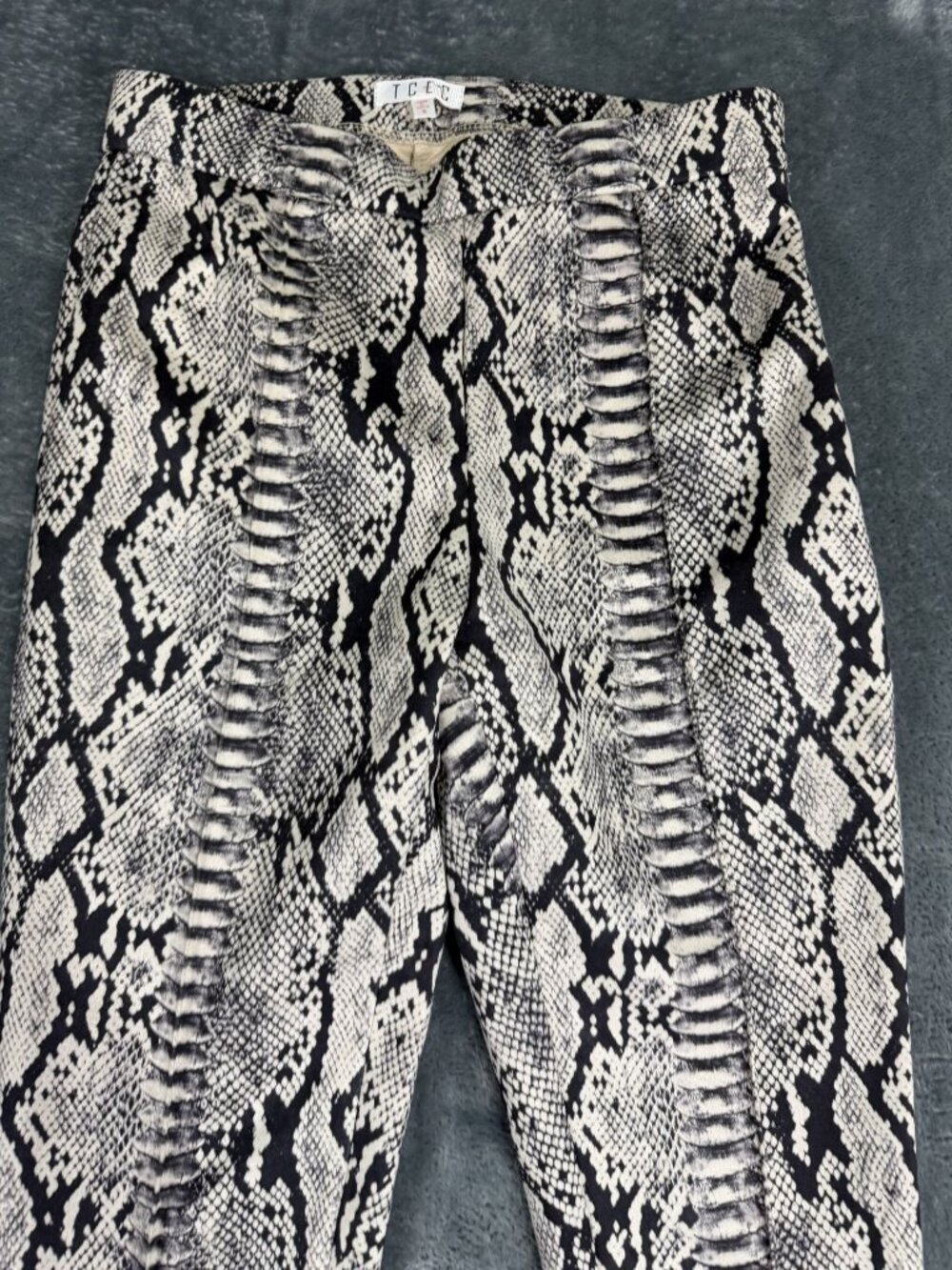 TC Womens Black & Beige Snake Print Leggings Zipper Detail Size S - Picture 5 of 10